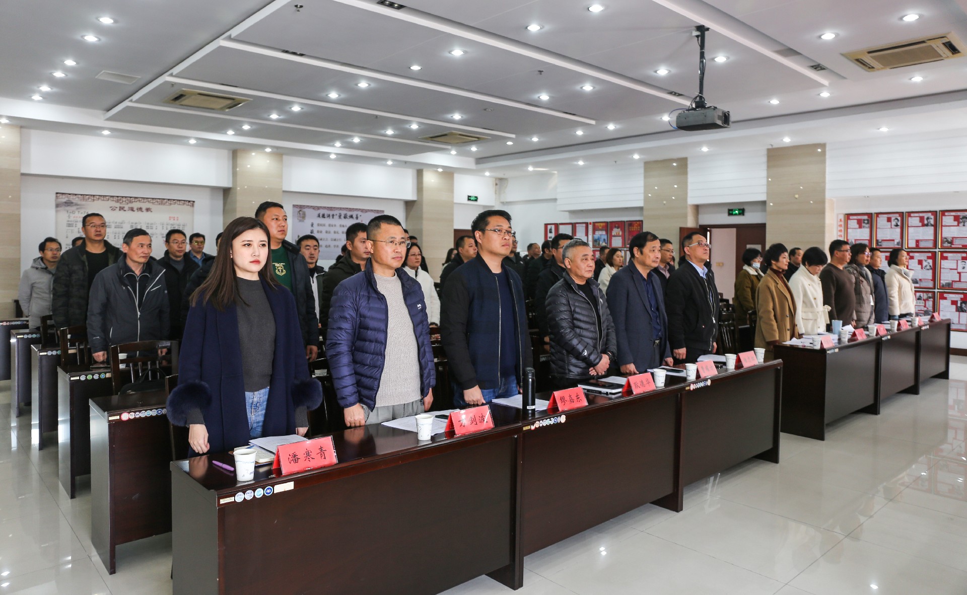 1643163665348627.jpg 1643163665348627.jpg