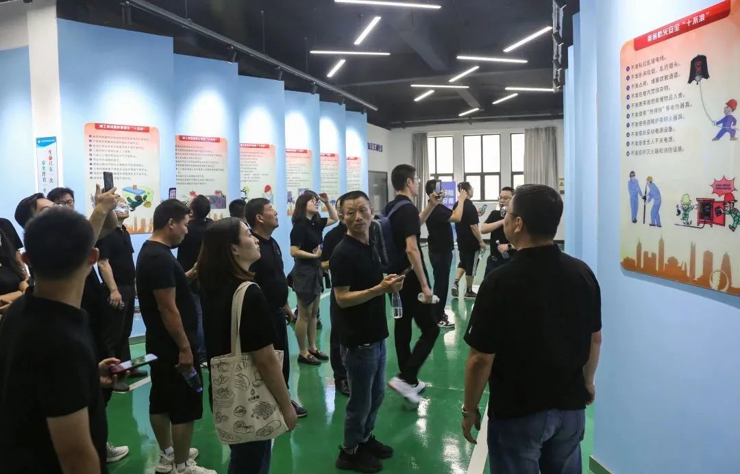 1689755698183410.jpg 1689755698183410.jpg