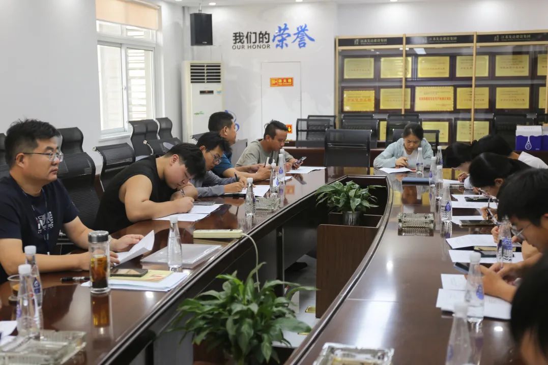 1693553882578306.jpg 1693553882578306.jpg